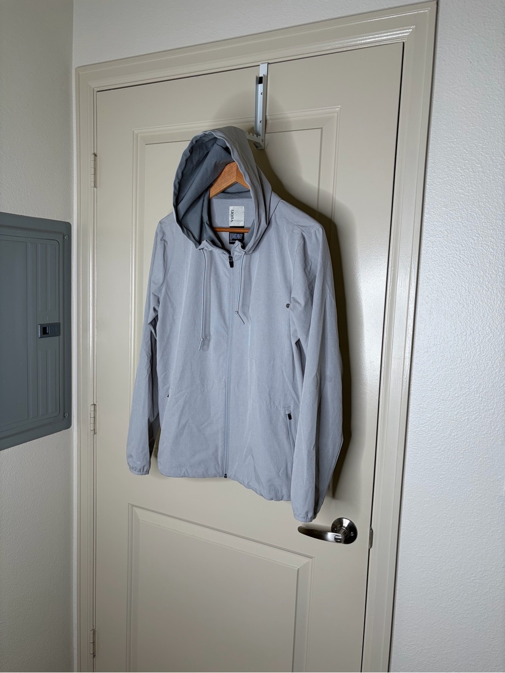 Vuori Outdoor Trainer Shell Jacket Women's Size Large VW501